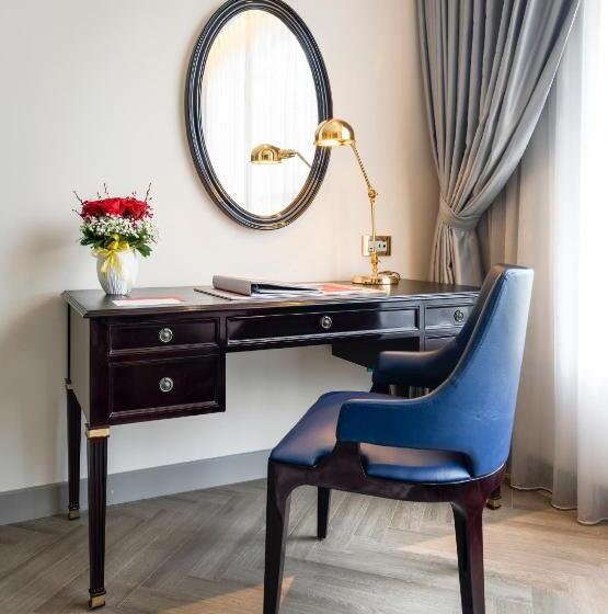 اتاق پریمیوم با چشم‌انداز دریاچه, Dolce By Wyndham Hanoi Golden Lake