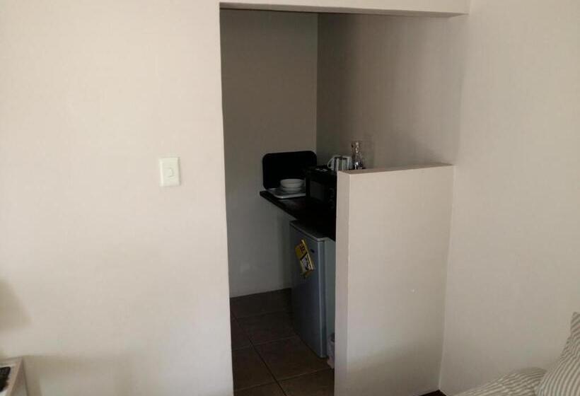 Номер Deluxe, Pine Tree Lodge Pe