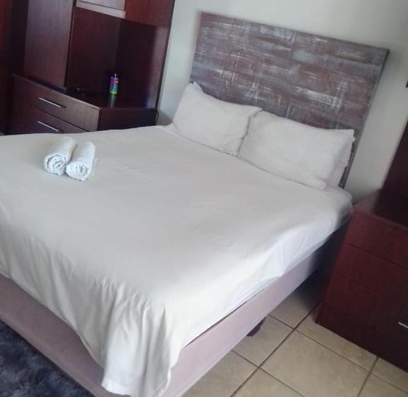 Семейный Номер Deluxe, Pine Tree Lodge Pe