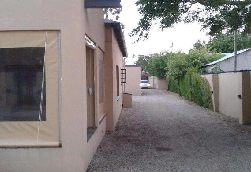 Номер Стандарт, Pine Tree Lodge Pe