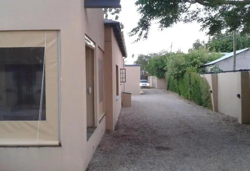 スタンダードルーム, Pine Tree Lodge Pe