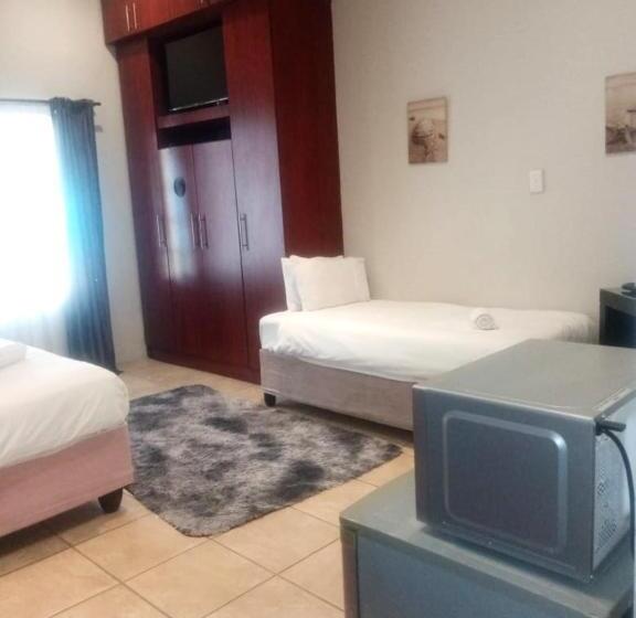 Семейный Номер Deluxe, Pine Tree Lodge Pe