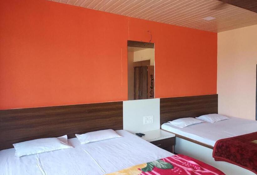 Quarto Quadruple Standart Vista Jardim, Shivshrushti Agro Tourism & River Camp Tapola