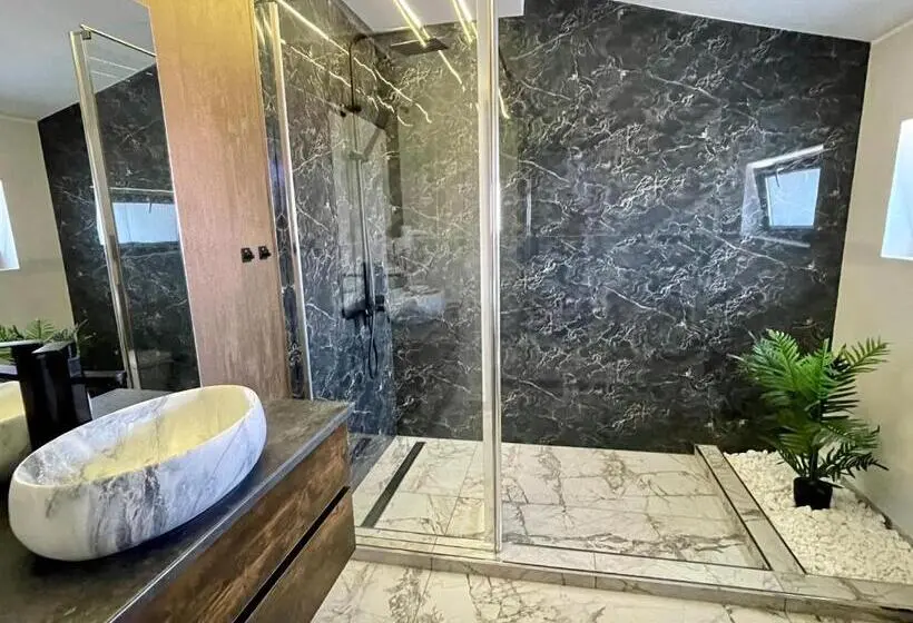 スーペリアールーム, Zen Hotel Focșani