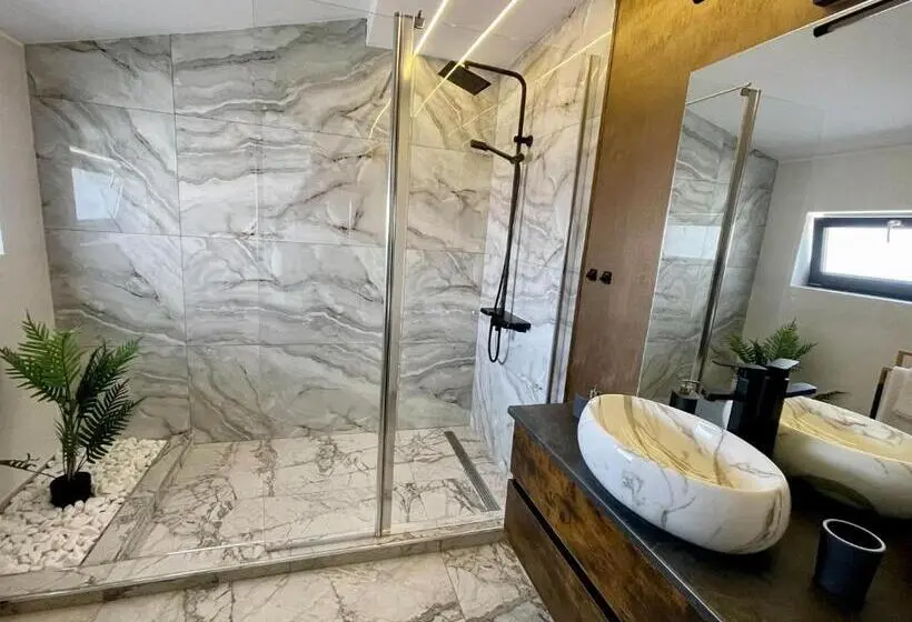 スーペリアールーム, Zen Hotel Focșani