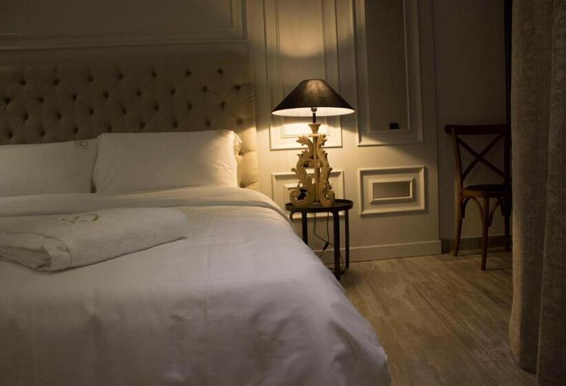 اتاق استاندارد, 50th Guest House