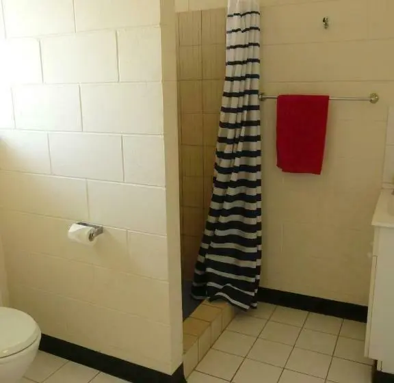 スタンダードトリプルルーム, Chillagoe Cockatoo Hotel Motel