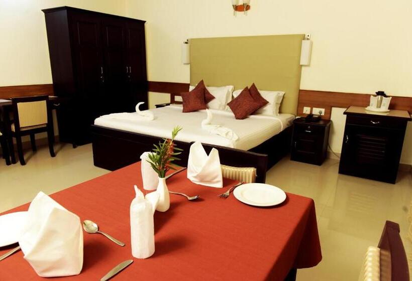 デラックスジュニアスイート, Paray Village County