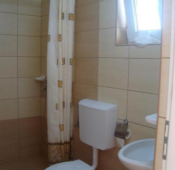 غرفة قياسية, Casa Mia