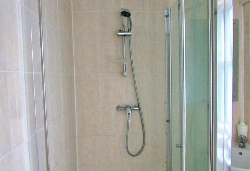 חדר סטנדרט עם מיטת קינג, Home Away From Home