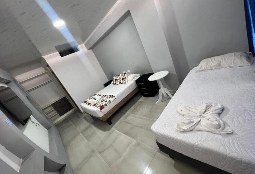 سوییت, Hostal America