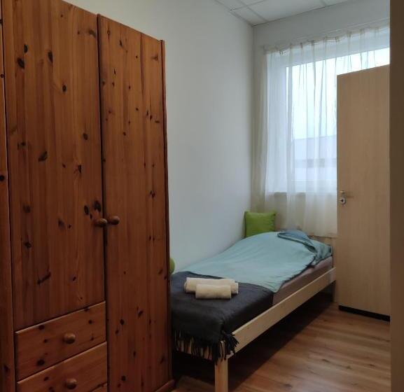 スタンダードトリプルルーム, Szilas Park Motel