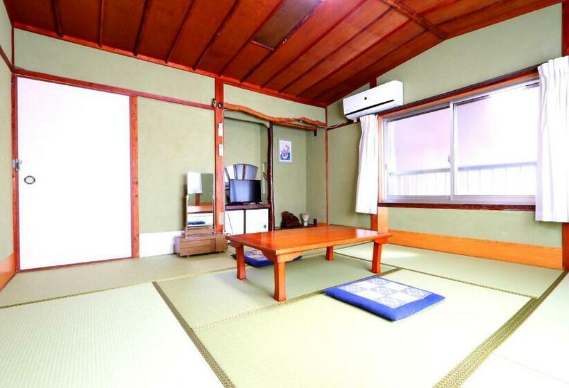 经济型三人房间, Marumo Ryokan