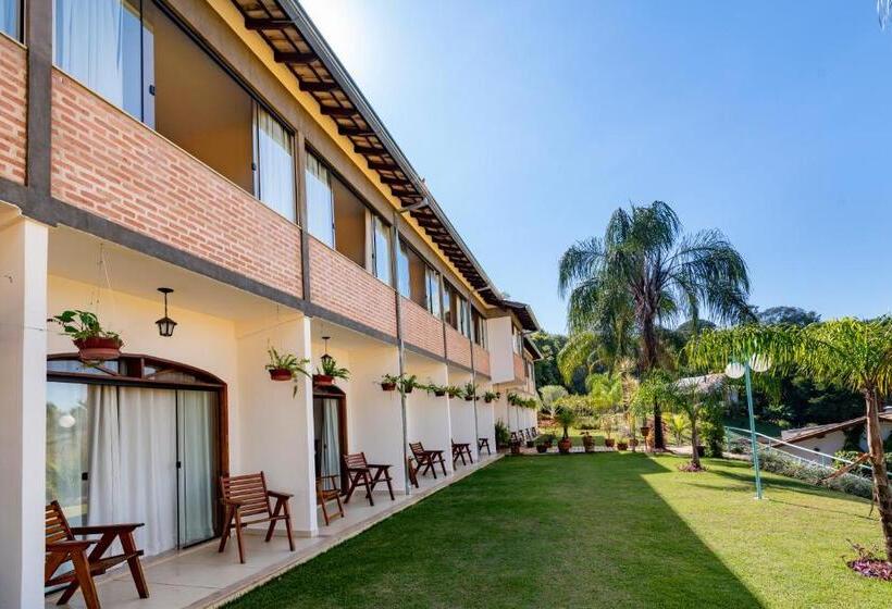 标准三人间, Bellaminas Pousada