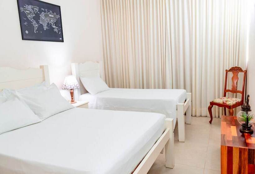 标准三人间, Bellaminas Pousada