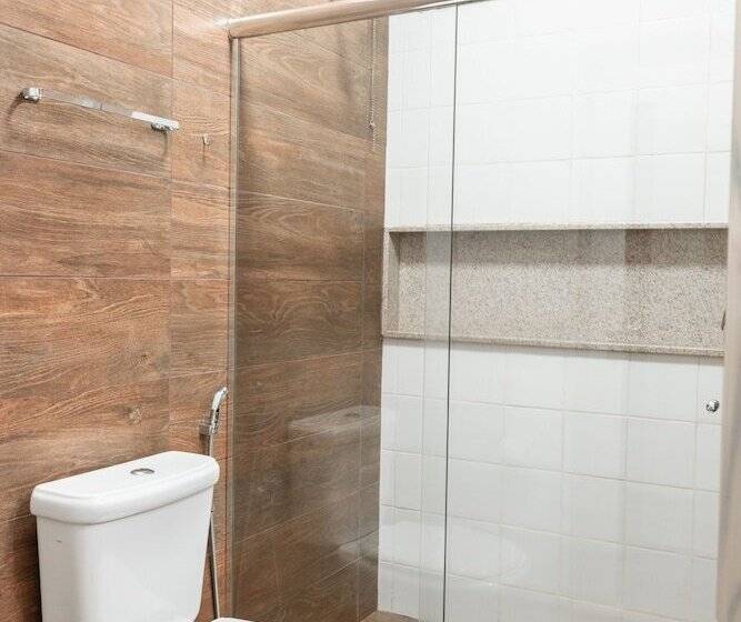 标准三人间, Bellaminas Pousada