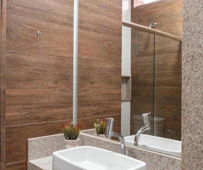 标准三人间, Bellaminas Pousada