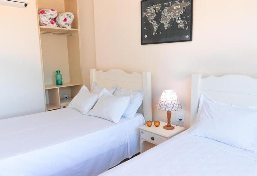 标准三人间, Bellaminas Pousada