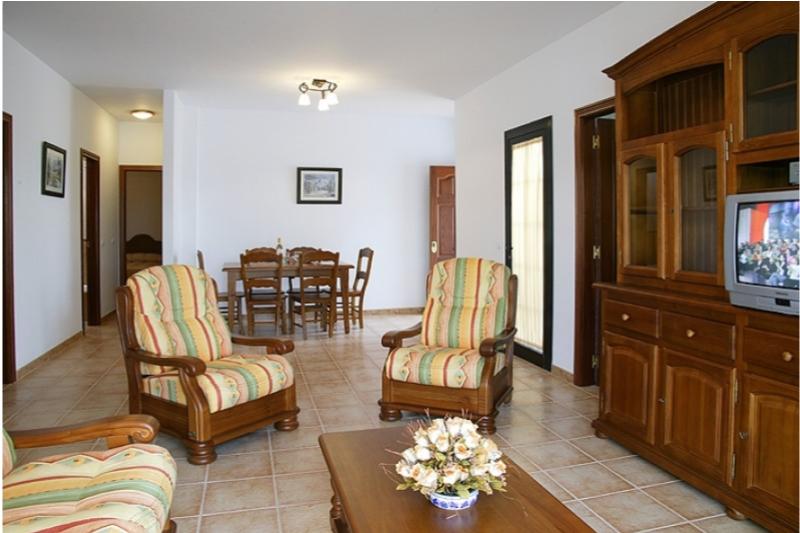 غرفة عائلية, Resort Svět