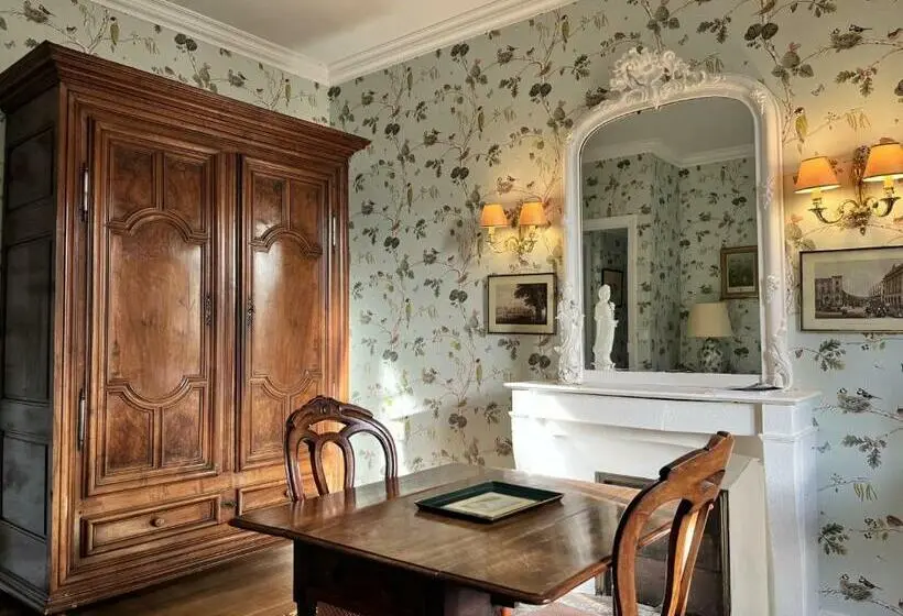 ガーデンビュースイート, Château De Picheny