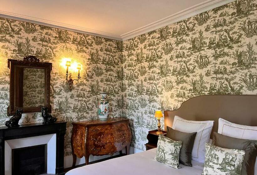 جناح مطلّ علي الحديقة, Château De Picheny