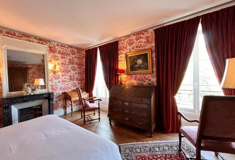 Люкс Вид на Сад, Château De Picheny