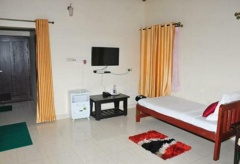 غرفة ديلوكس, Kstdc Hotel Mayura Velapuri Belur