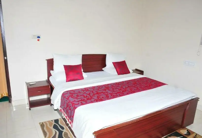 デラックスルーム, Kstdc Hotel Mayura Velapuri Belur