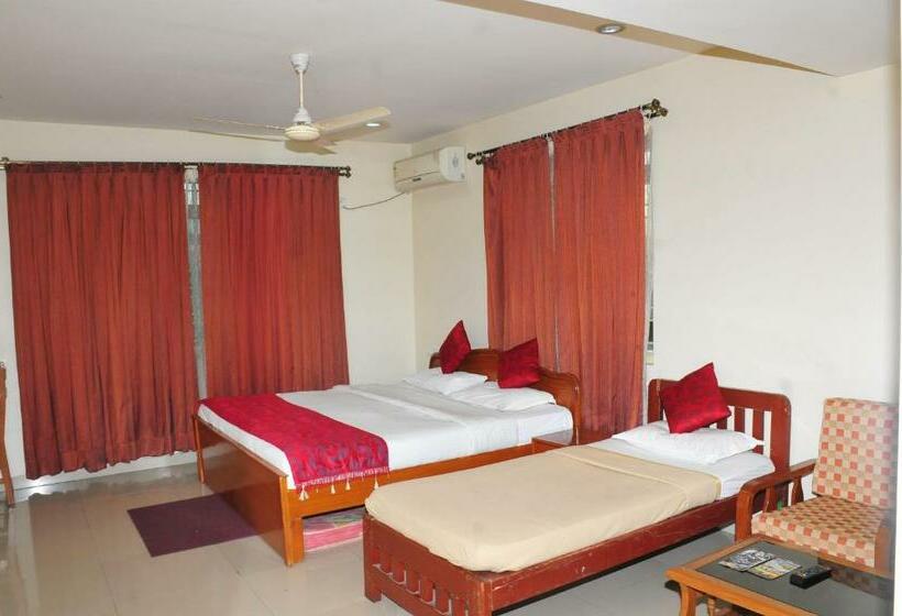 غرفة ديلوكس, Kstdc Hotel Mayura Velapuri Belur