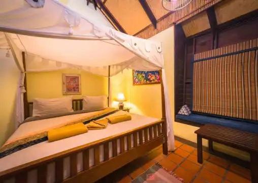 بنجلو قياسى, Villa Bali Eco Resort, Rayong