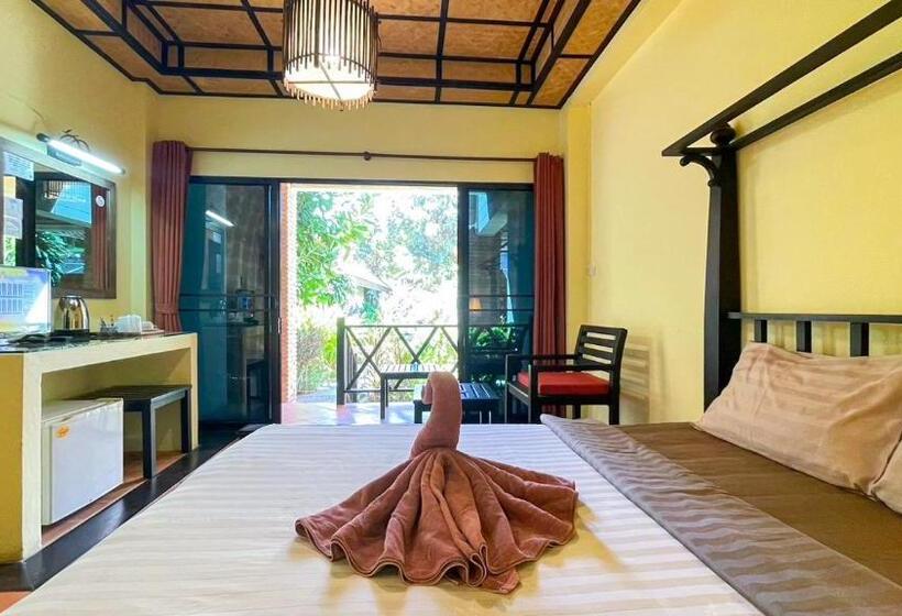 スーペリアールーム, Villa Bali Eco Resort, Rayong