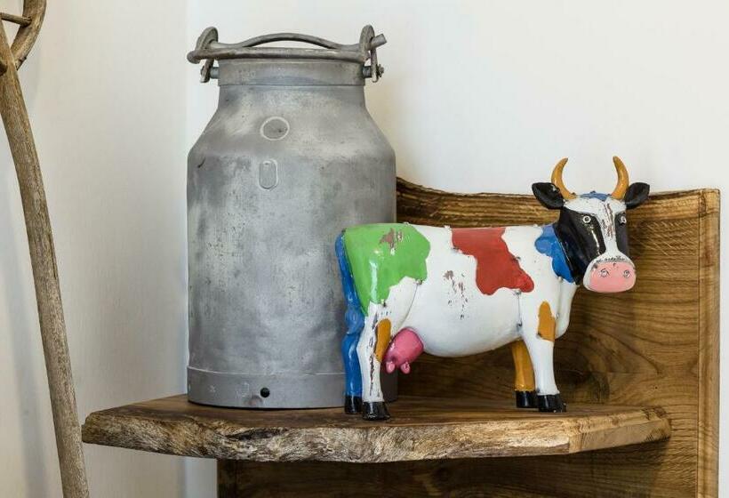 シングルデラックスルーム, Wuschl Lounge