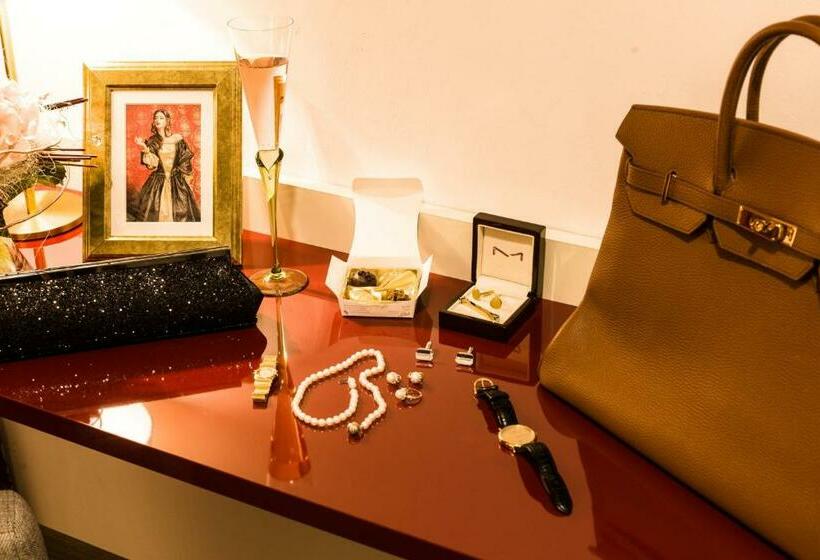 シングルデラックスルーム, Wuschl Lounge