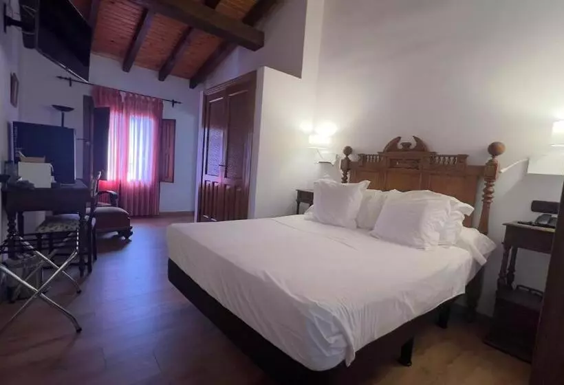 スーペリアールーム, Hospedium Hotel Rural Abadía De Yuste
