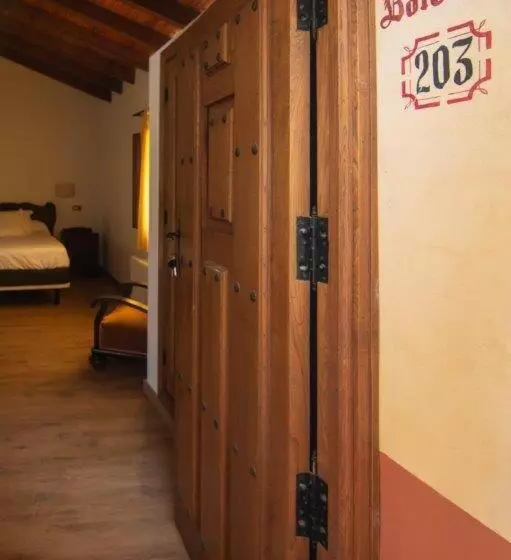 スーペリアトリプルルーム, Hospedium Hotel Rural Abadía De Yuste