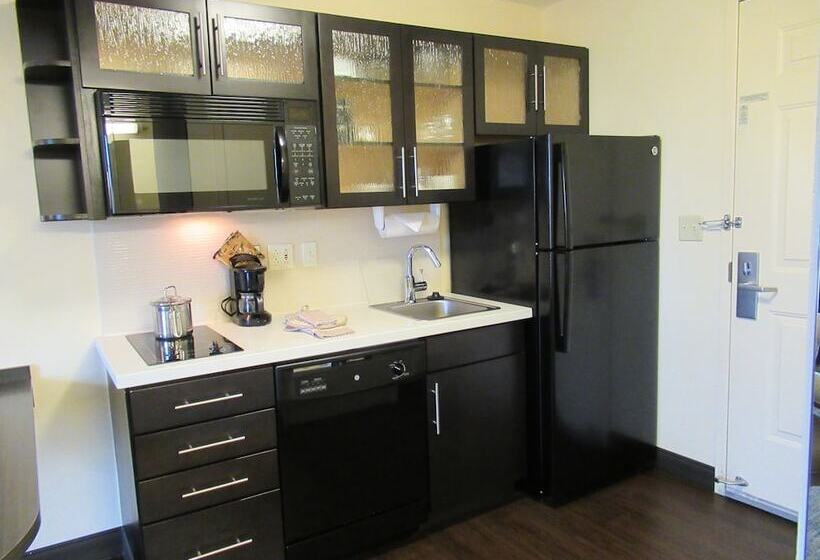 استودیوی استاندارد, Candlewood Suites Lake Mary, An Ihg