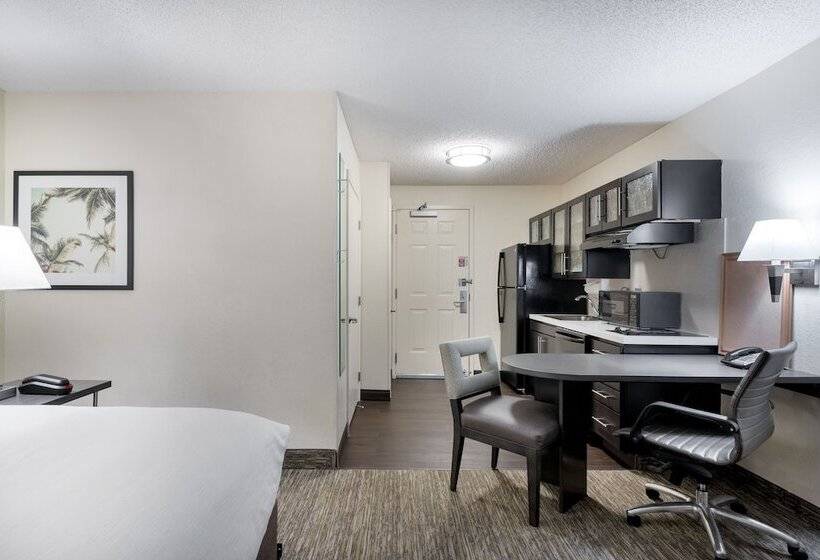 إستوديو قياسى, Candlewood Suites Lake Mary, An Ihg