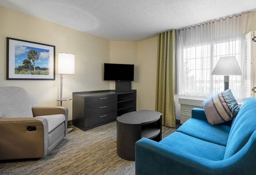 جناح, Candlewood Suites Lake Mary, An Ihg