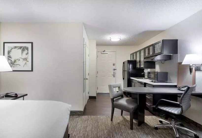 スタンダードルーム, Candlewood Suites Lake Mary, An Ihg