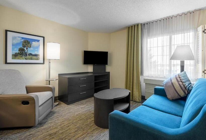 جناح, Candlewood Suites Lake Mary, An Ihg