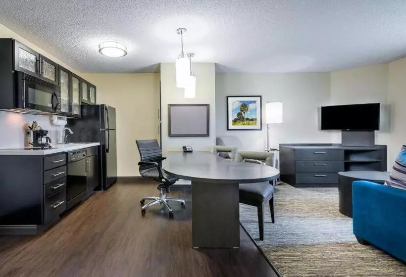 スイート, Candlewood Suites Lake Mary, An Ihg