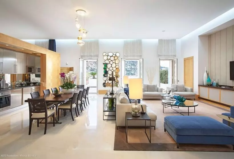 سوئیت مدیریتی 2 خوابه, Cap Estel