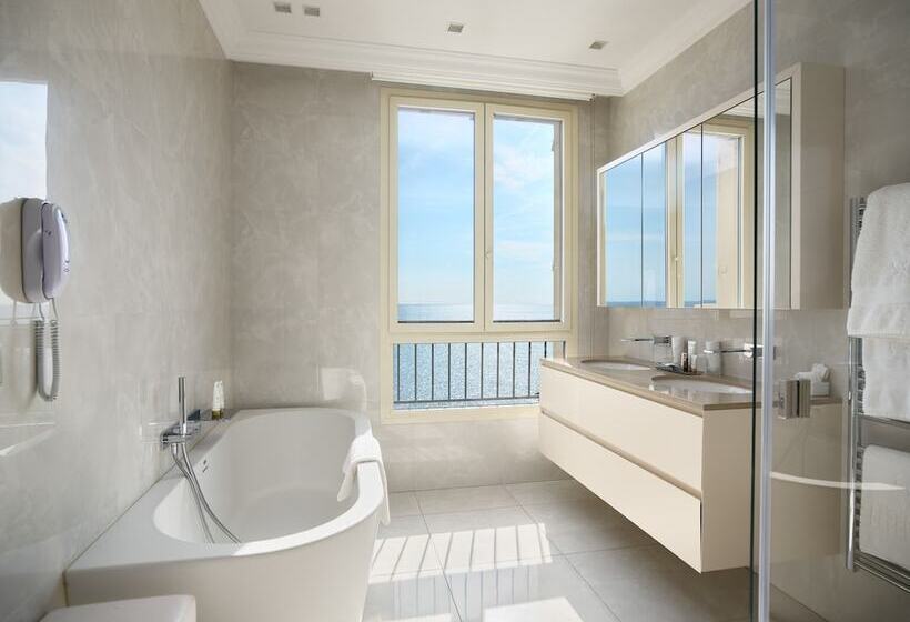 주니어 스위트, Cap Estel