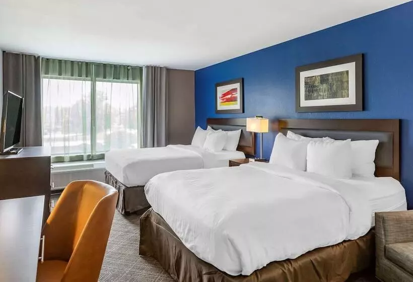 2ダブルベッドのスタンダードルーム, Comfort Inn & Suites Grand Blanc Flint