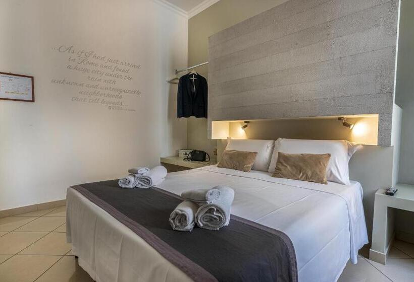 חדר קומפורט, Crossroad