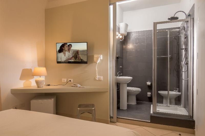 חדר קומפורט, Crossroad