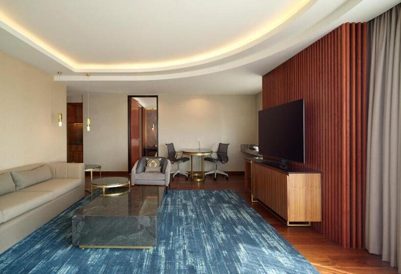 キングサイズベッドのジュニアスイート, Grand Fiesta Americana Chapultepec