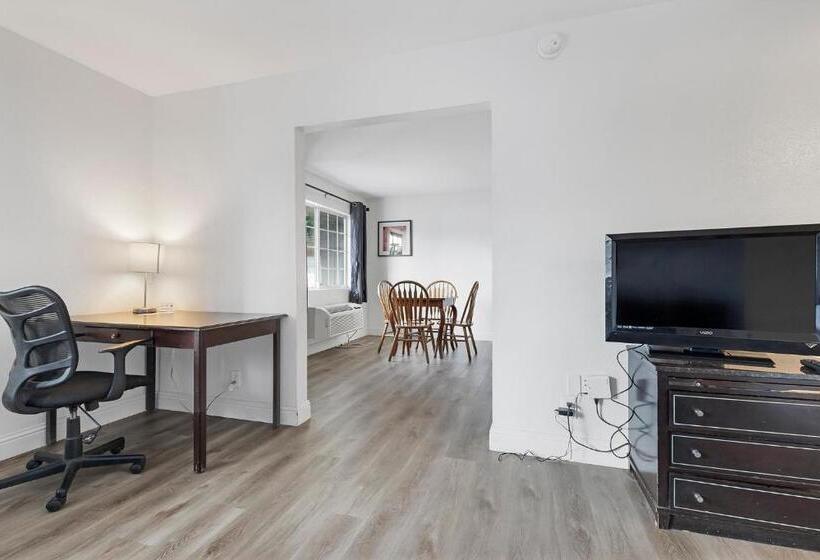 جناح, Heritage Inn Express Chico