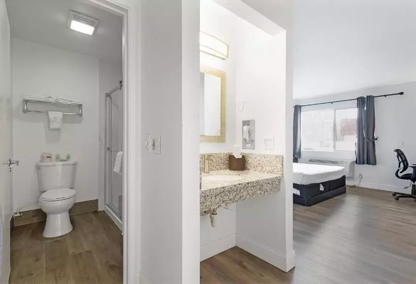 سوییت, Heritage Inn Express Chico