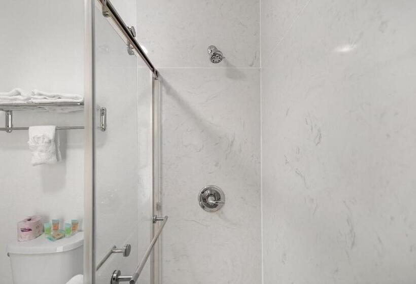 جناح, Heritage Inn Express Chico